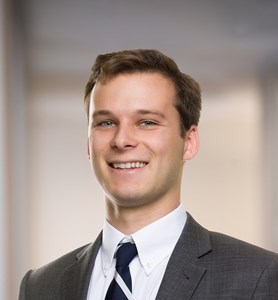 Gus Lyons